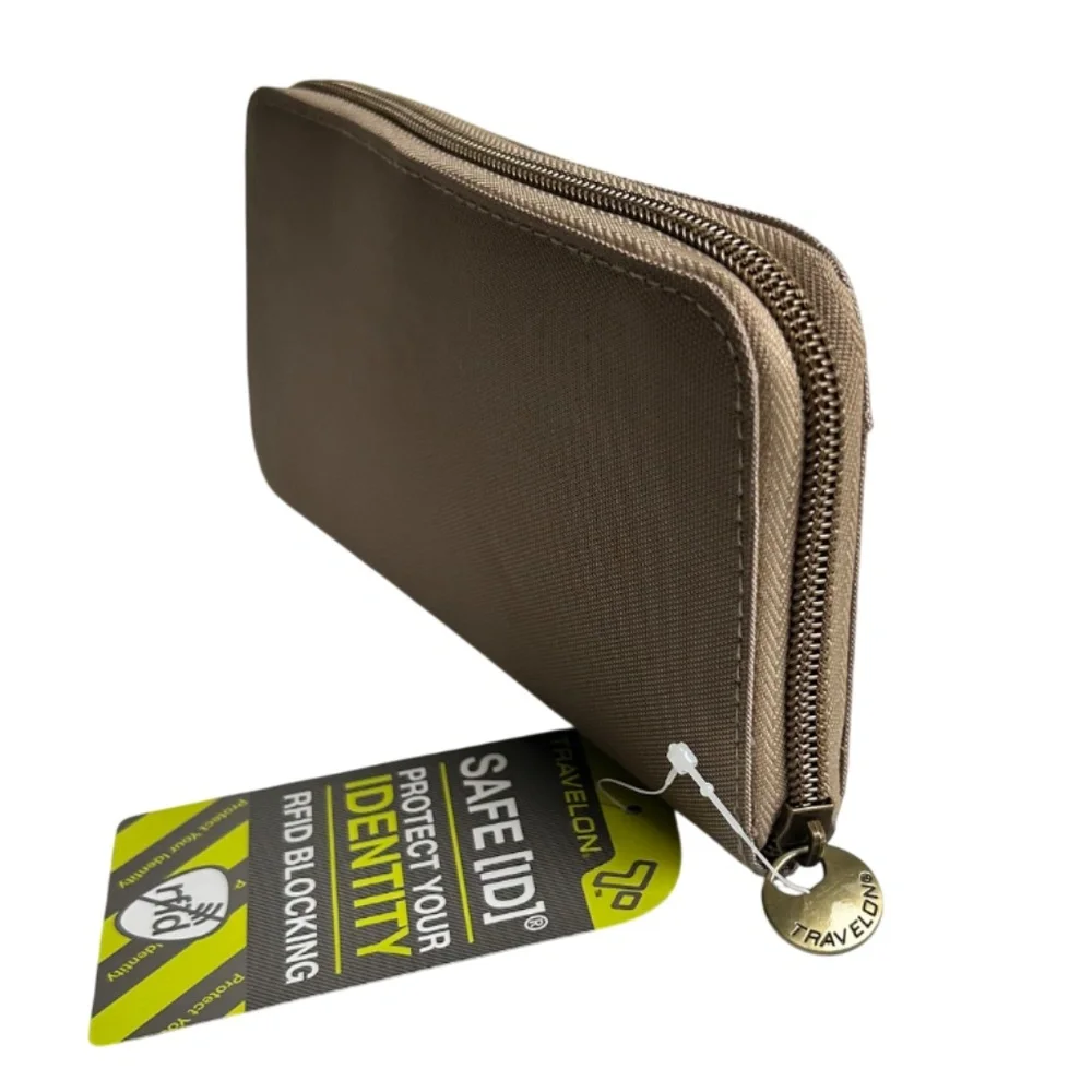 NWT Travelon SAFE ID RFID Blocking Wallet